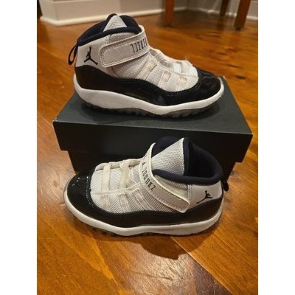 Nike Jordan 11 Retro Concord TD Black White 378040-100 Toddler Size 9C